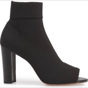 AVEC LES FILLES Mariah Stretch Peep Toe Bootie 8.5